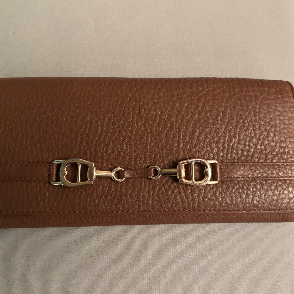 Etienbe Aigner leather wallet
